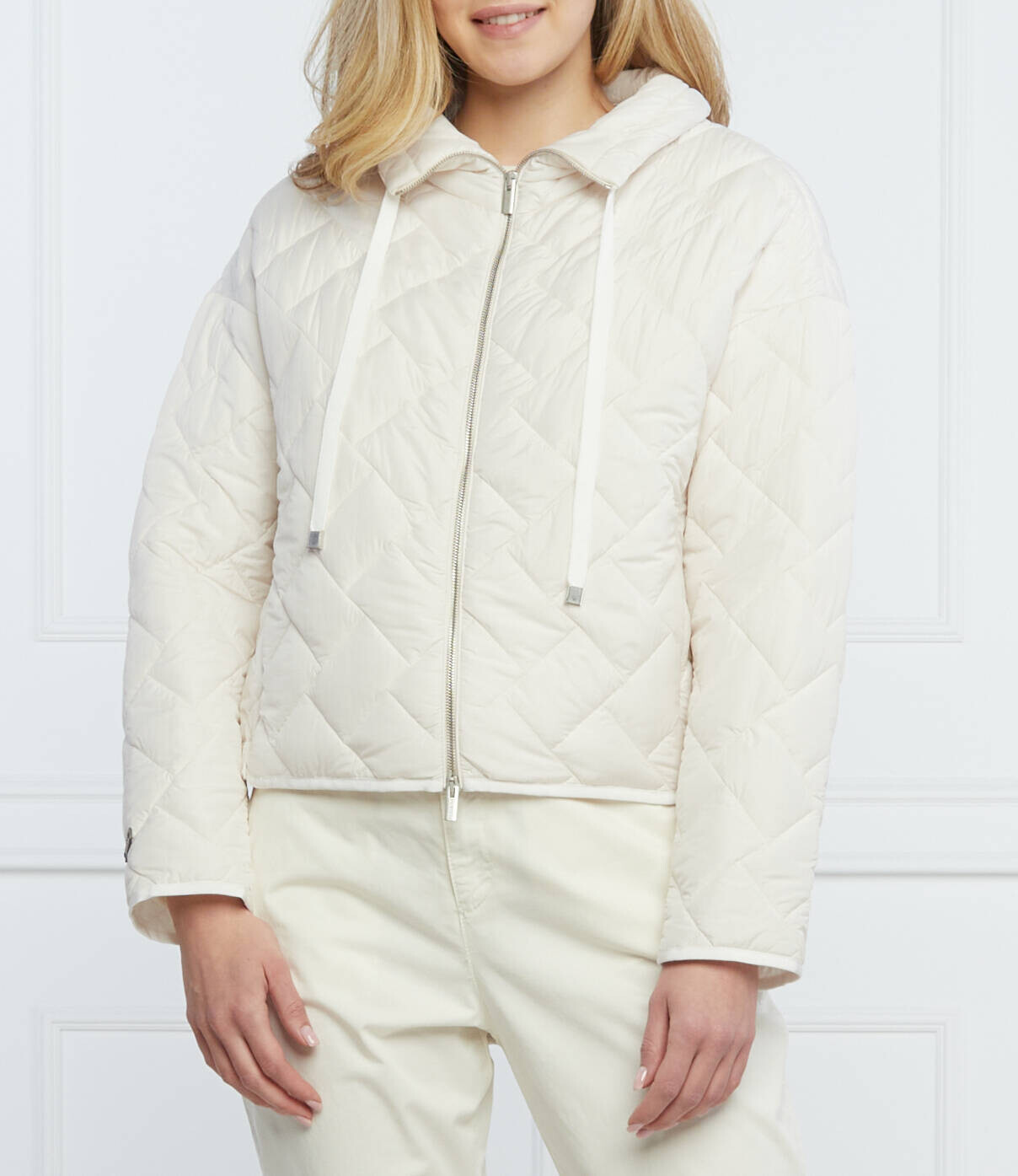 

Куртка Peserico regular fit, кремовый