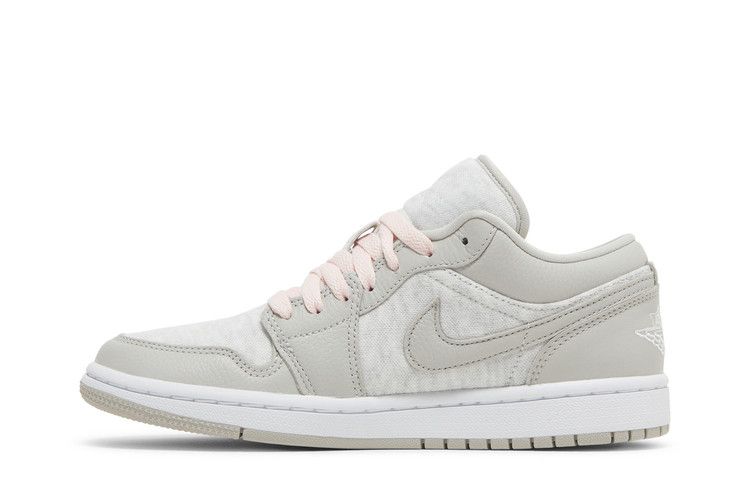 Кроссовки Air Jordan Wmns Air Jordan 1 Low SE 'Light Iron Ore', серый — фото 4