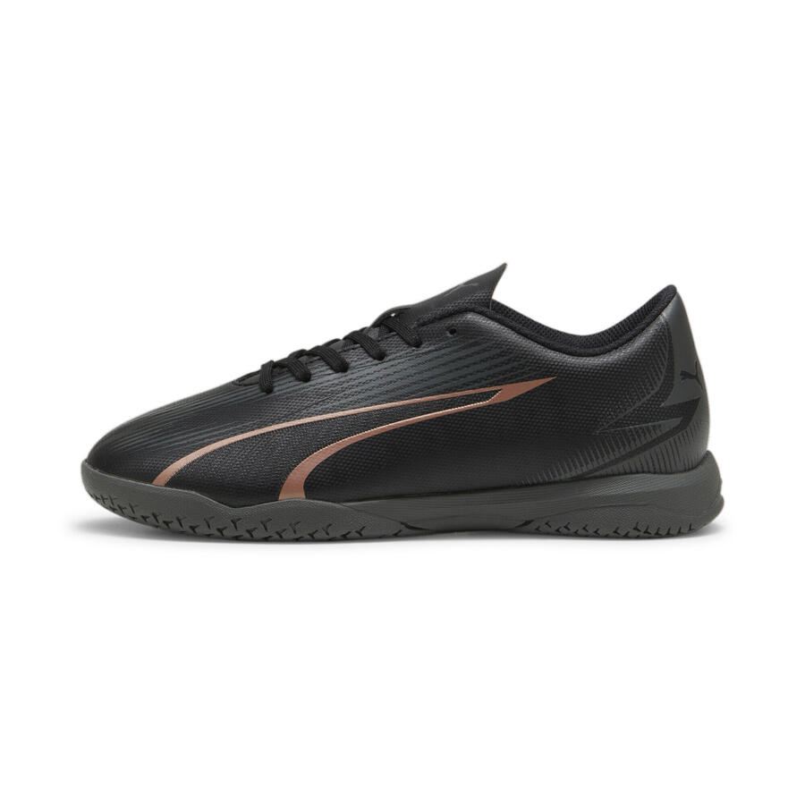 Футбольные бутсы ULTRA PLAY IT для молодежи PUMA Black Copper Rose Metallic — фото 3
