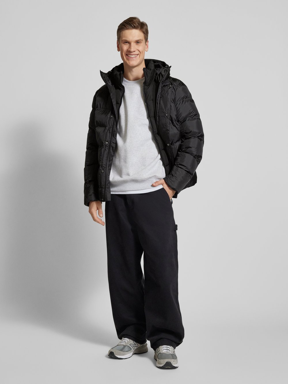 

Стеганая куртка с этикеткой Superdry, черный