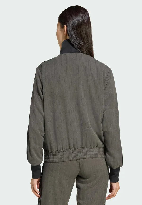 Сшитая на заказ легкая куртка Adidas Originals, Shadow Olive — фото 2