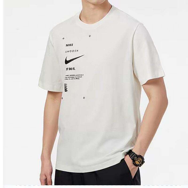 

Повседневная спортивная одежда для мужчин Nike