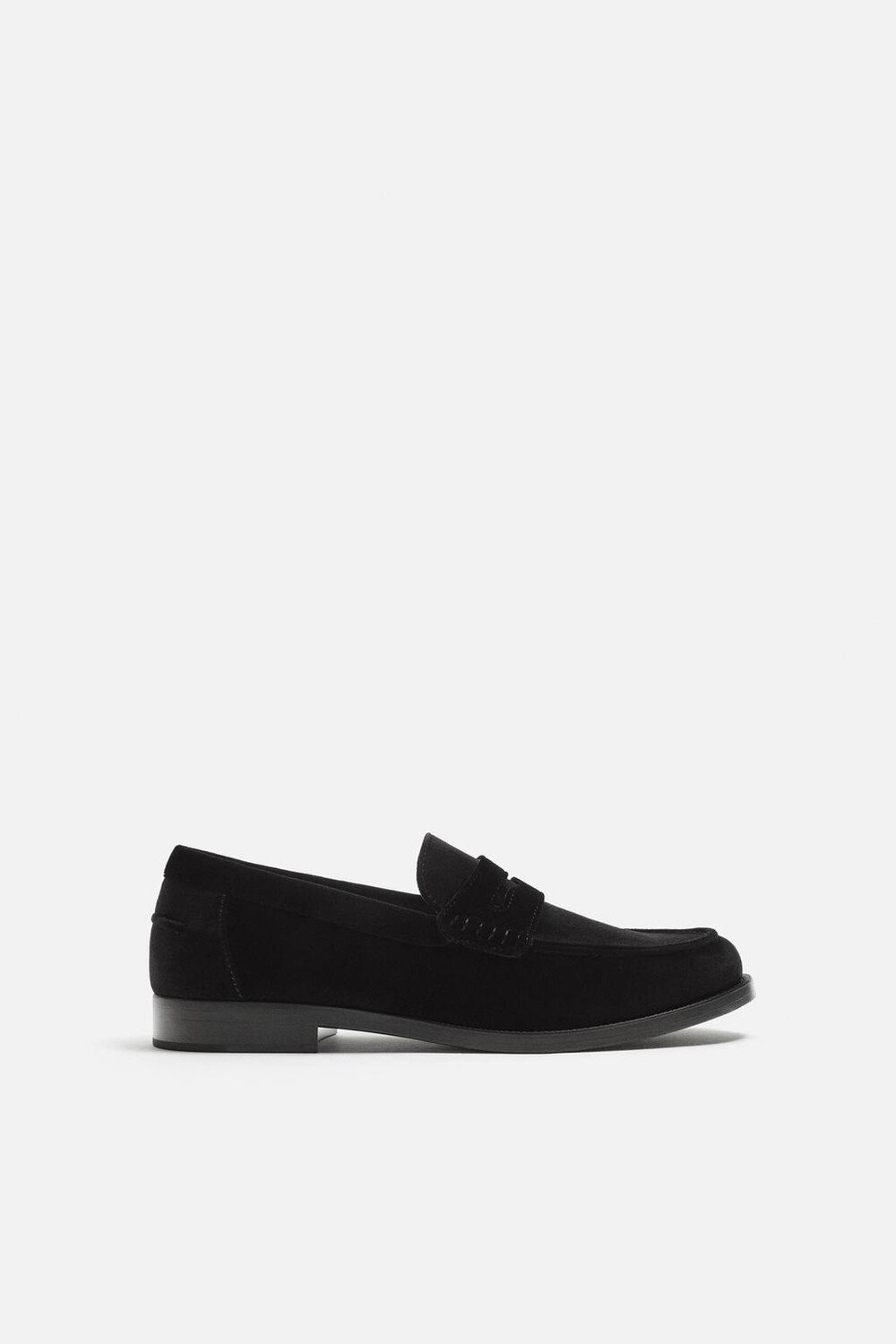 

Бархатные лоферы с ремешком пенни ZARA, черный