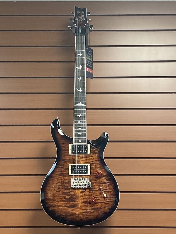 

Электрогитара PRS SE Custom 24 Quilt in Black Gold Burst w/Premium Bag