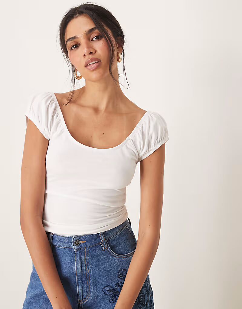 

Белая футболка с рукавами-фонариками ASOS DESIGN