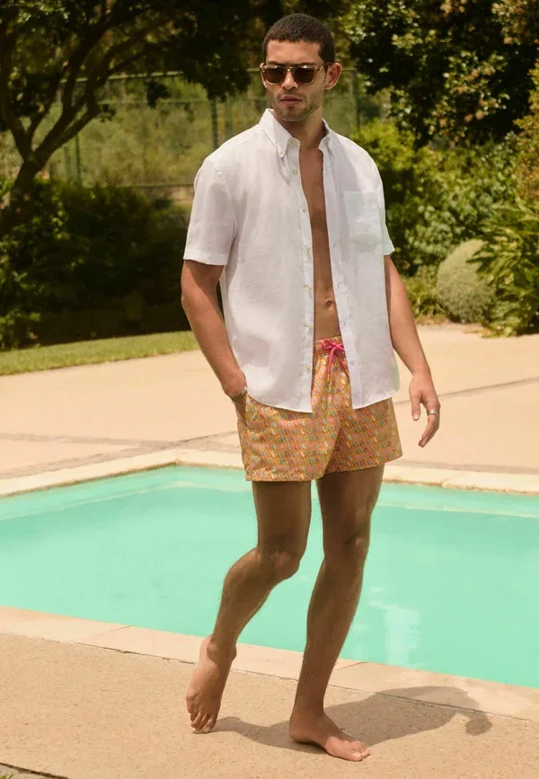 Плавки Next Regular fit essential watercolour stripe print swim shorts, оранжевый шезлонг