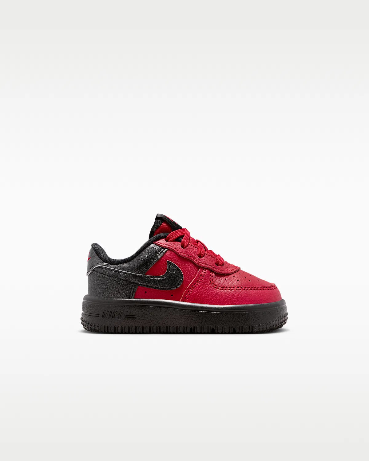 Детские кроссовки Nike Force 1 Low LV8 5, Gym Red/Summit White/Black — фото 3