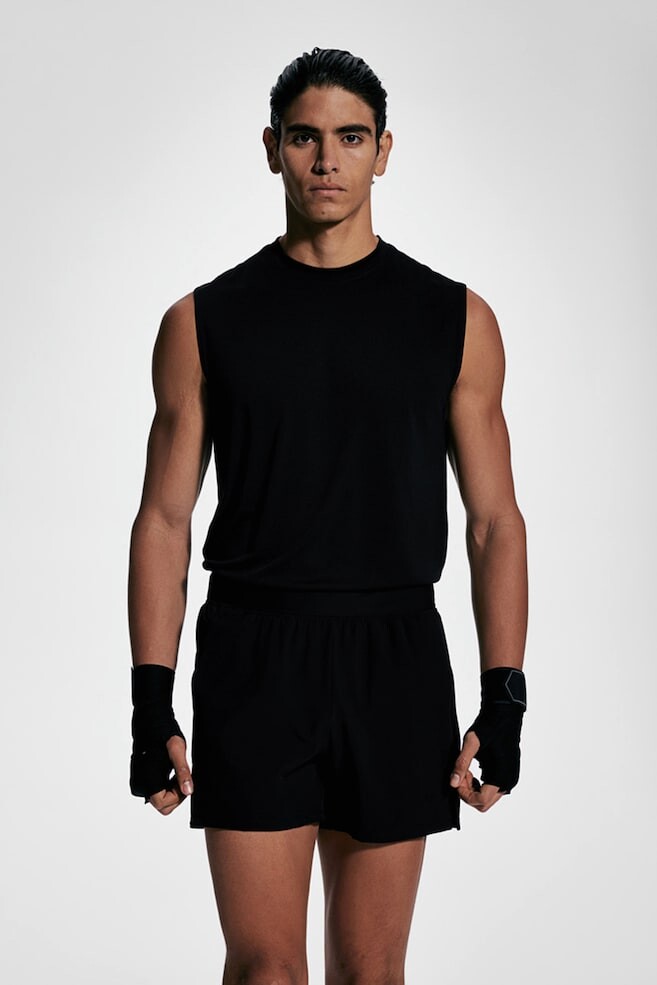 

Спортивные шорты из драймува H&M, черный