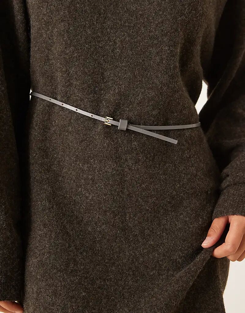 

Ремень Mango светло-серого цвета