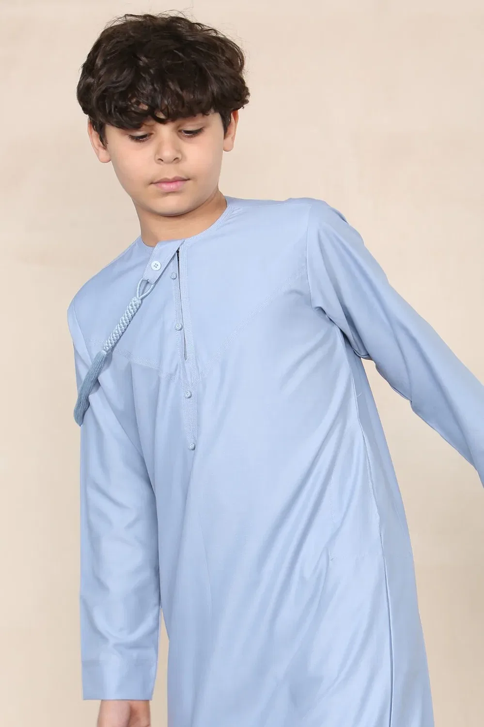 Arabic Thobes Детская синяя блузка для мальчиков, эмиратская джубба, исламская одежда, кафтан, праздничный шнурок с кисточками — фото 2