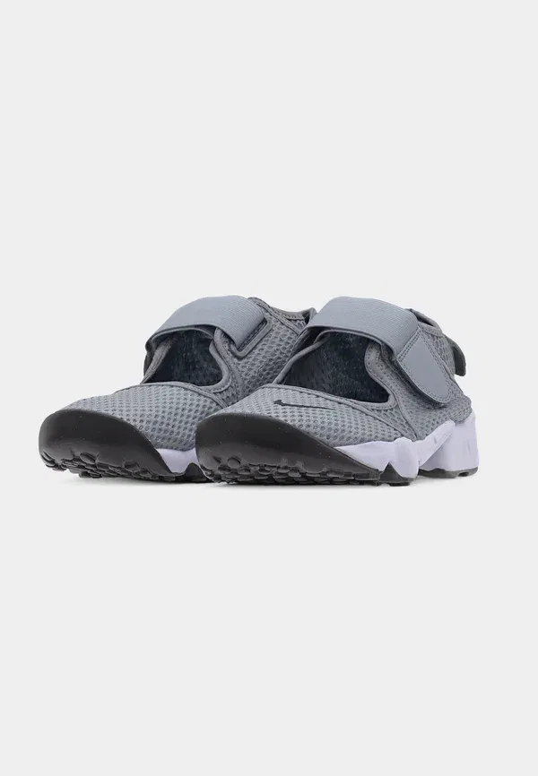 Кроссовки Nike Sportswear Rift 2, серый волк/черный/белый — фото 3