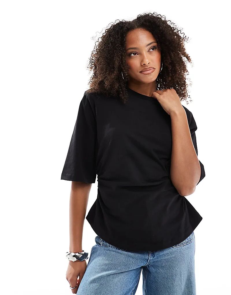 

Футболка с подплечниками и поясом на талии черного цвета ASOS DESIGN