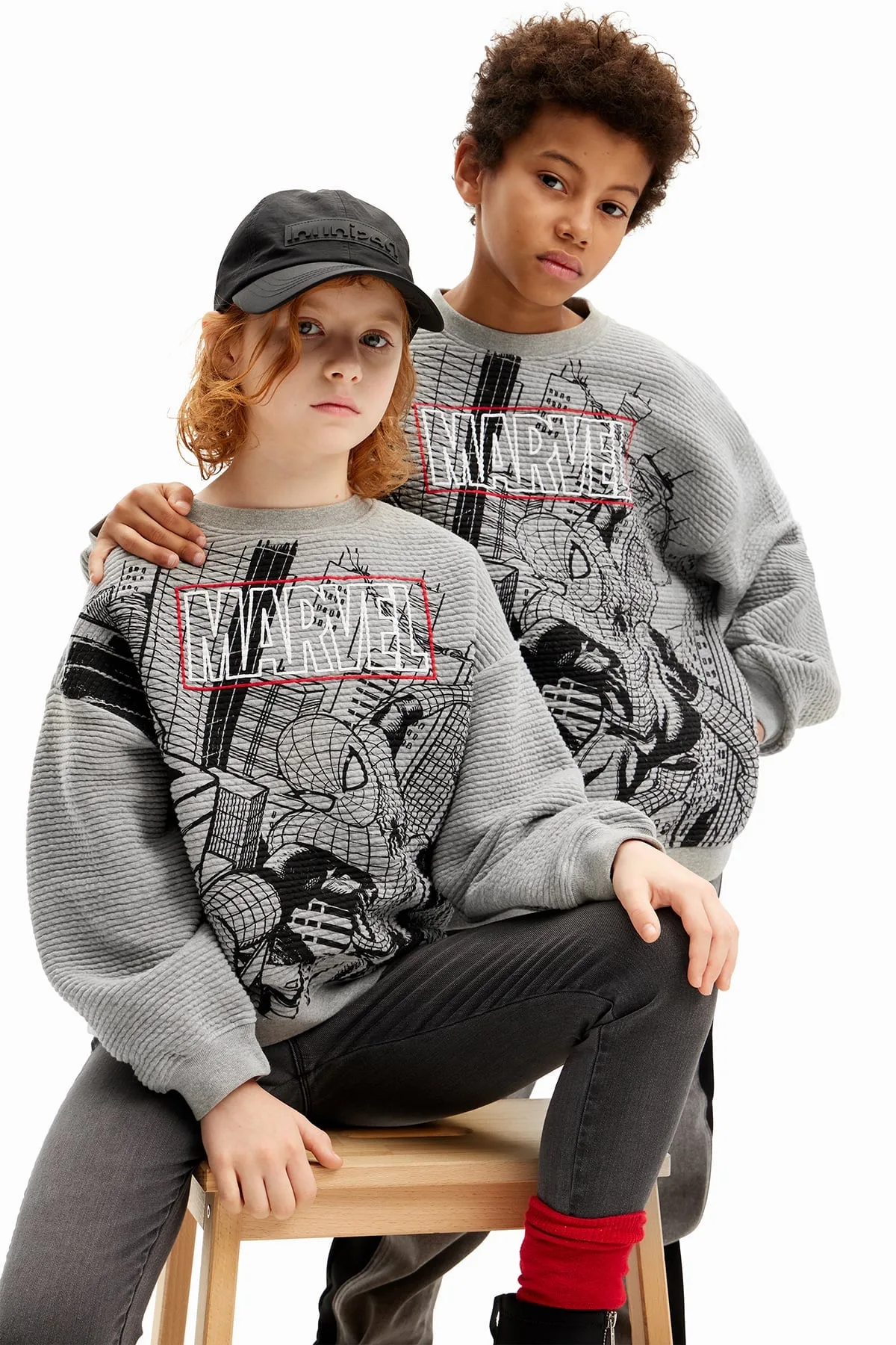 Толстовка с принтом Человека-паука из комиксов (100-150 см) Desigual, Gray/Black/2003