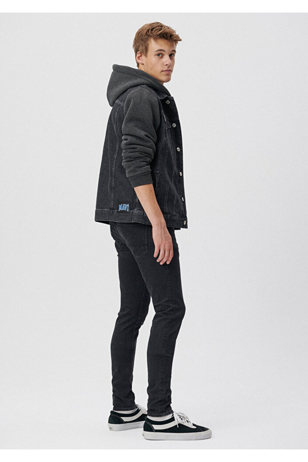 

Серые джинсовые брюки Leo 90s Comfort Mavi, серый