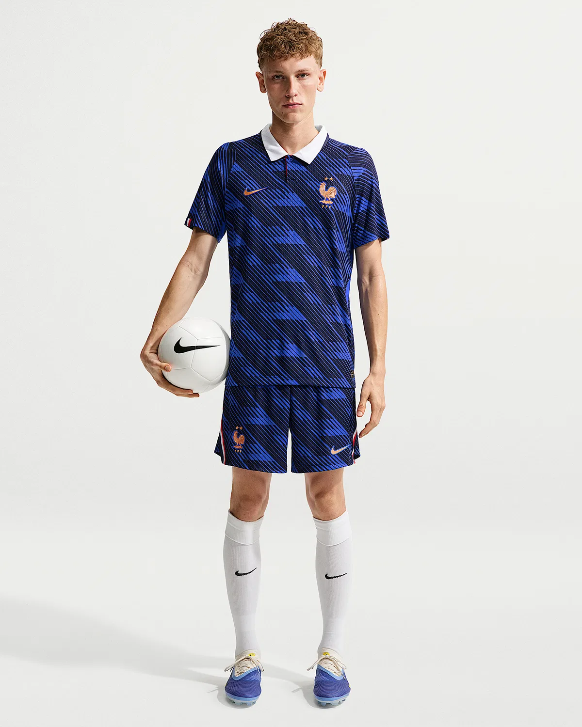 Мужские шорты Nike Dri-FIT Soccer Replica FFF 2026 Stadium Home, Game Royal/Blackened Blue/Metallic Copper