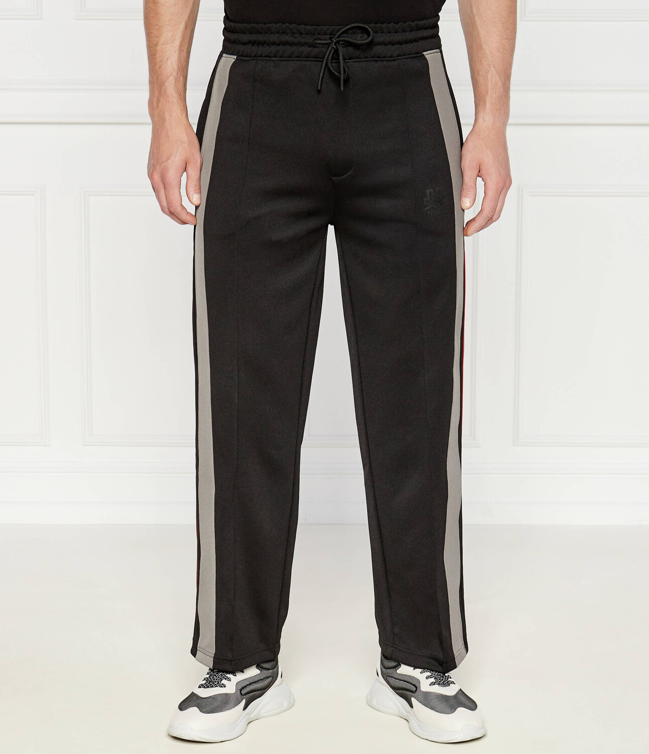 

Спортивные брюки HUGO X RACING BULLS Oversize fit, черный