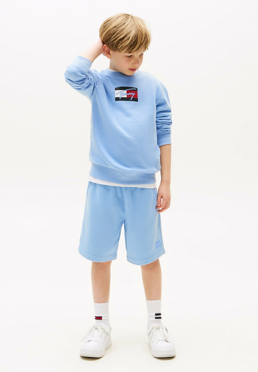 

Шорты TONAL FLAG EMBROIDERY Tommy Hilfiger, светло-голубой