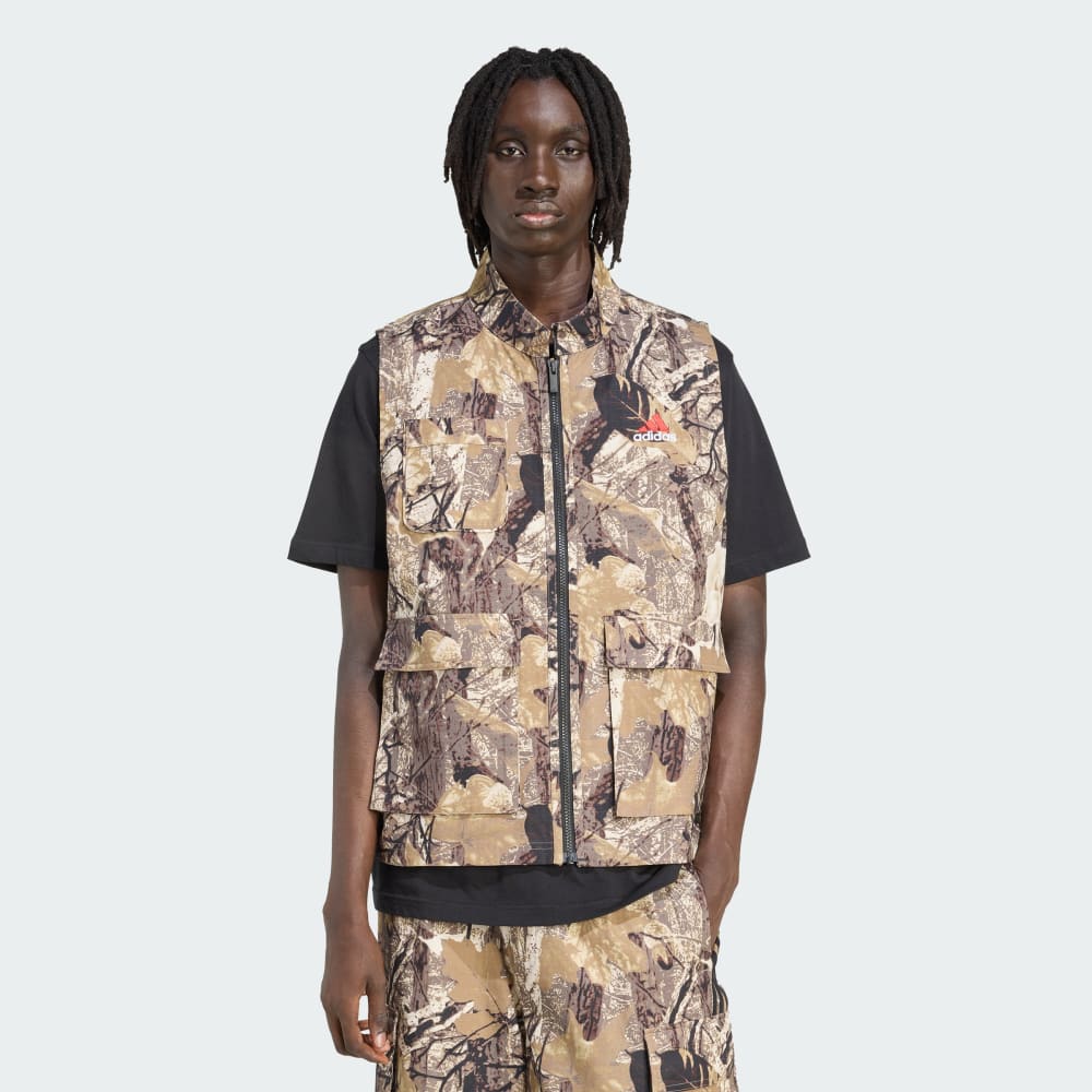 

Жилет Adidas Originals Camo Vest, цвет Aop Camo
