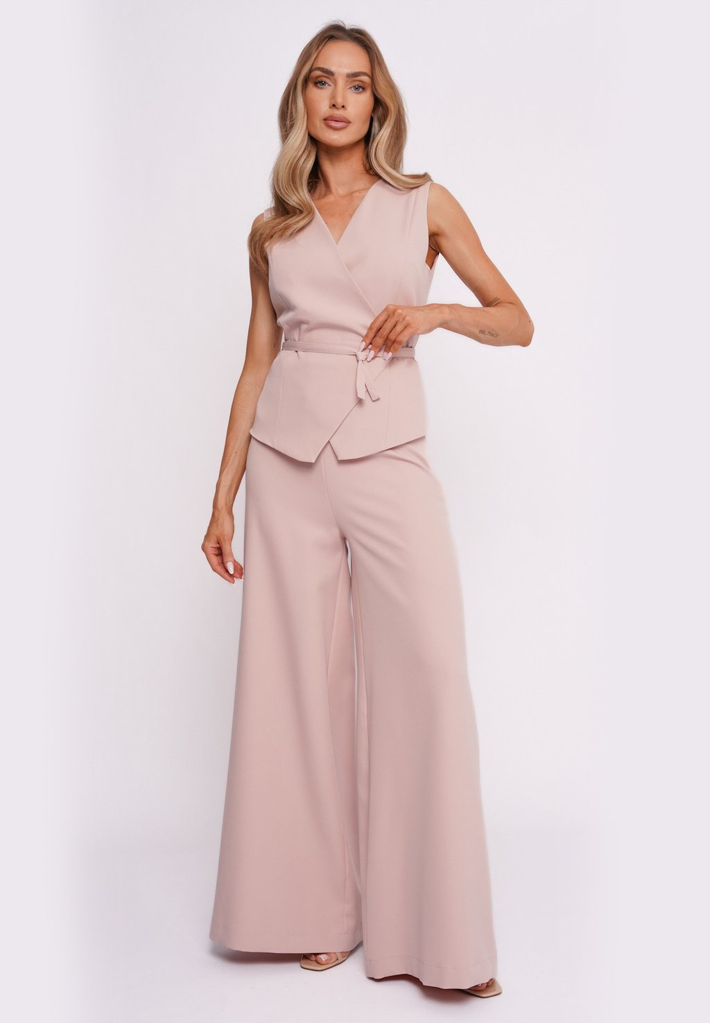 

Жилет Trousers lemoniade, светло-розовый