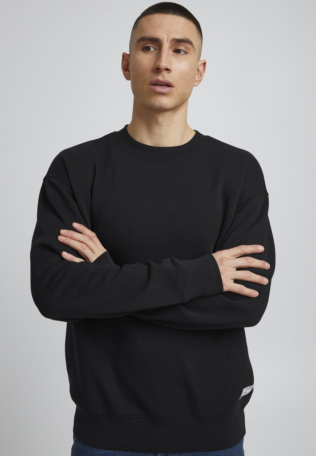 

Толстовка Lenz Crew Solid, цвет true black