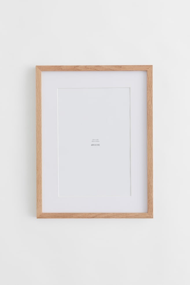 

Деревянная рамка для фотографий H&M, 30x40 см, бежевый