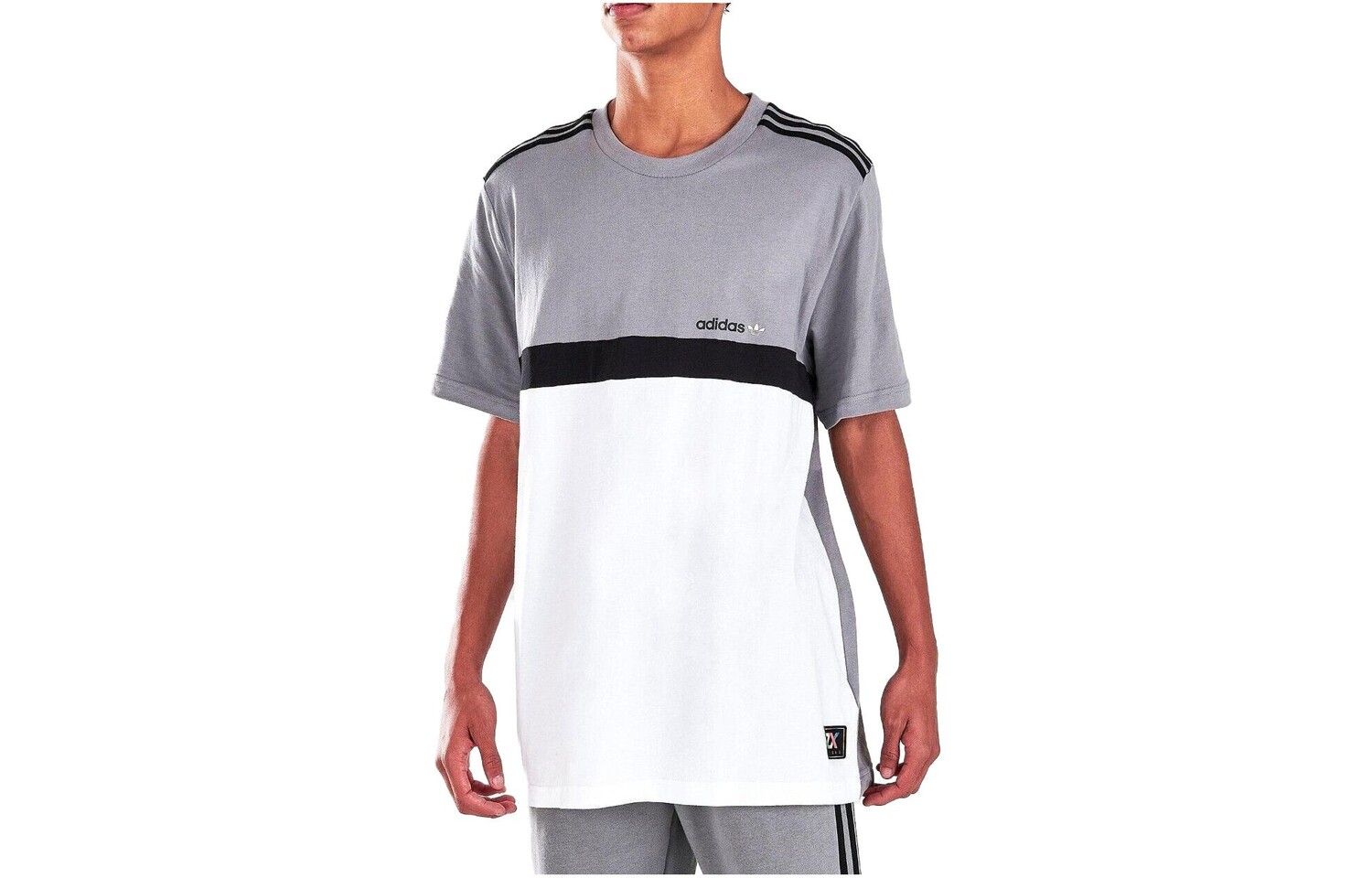 

Футболка мужская многоцветная Adidas, цвет Multicolor