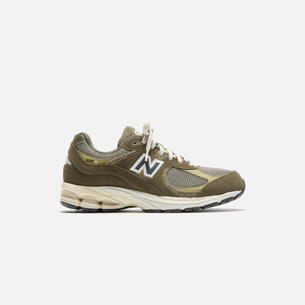 

Кроссовки New Balance 2002R, цвет Green/Khaki