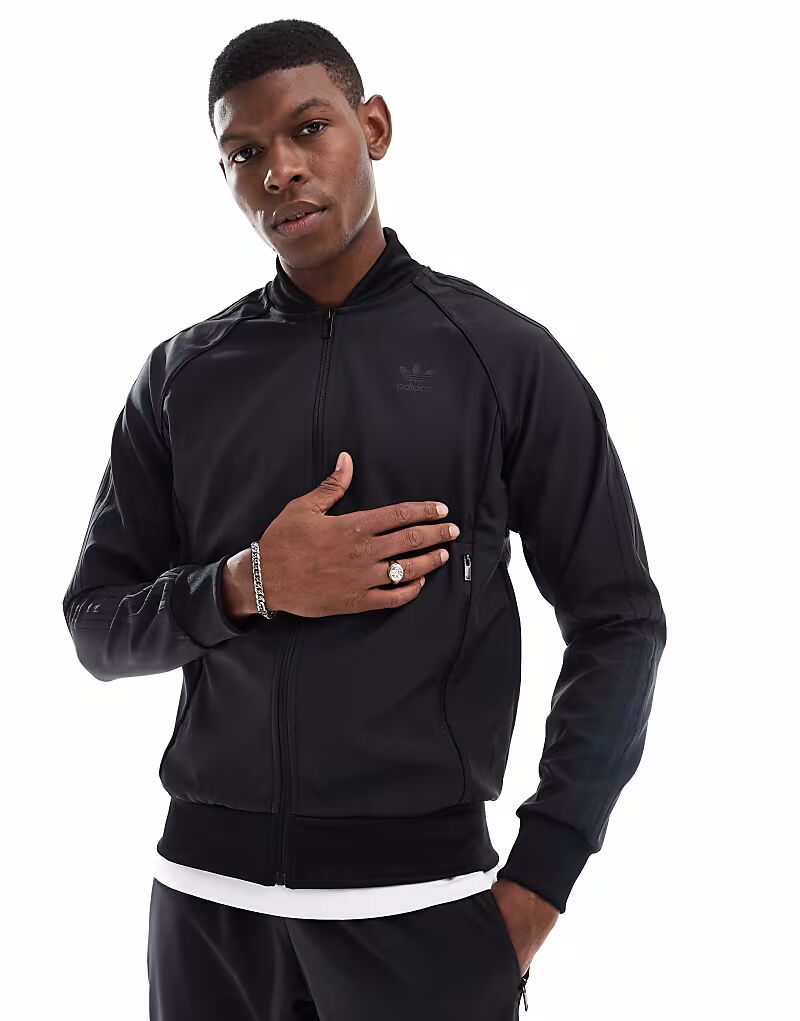 

Спортивная куртка Adidas Originals Bonded SST черного цвета
