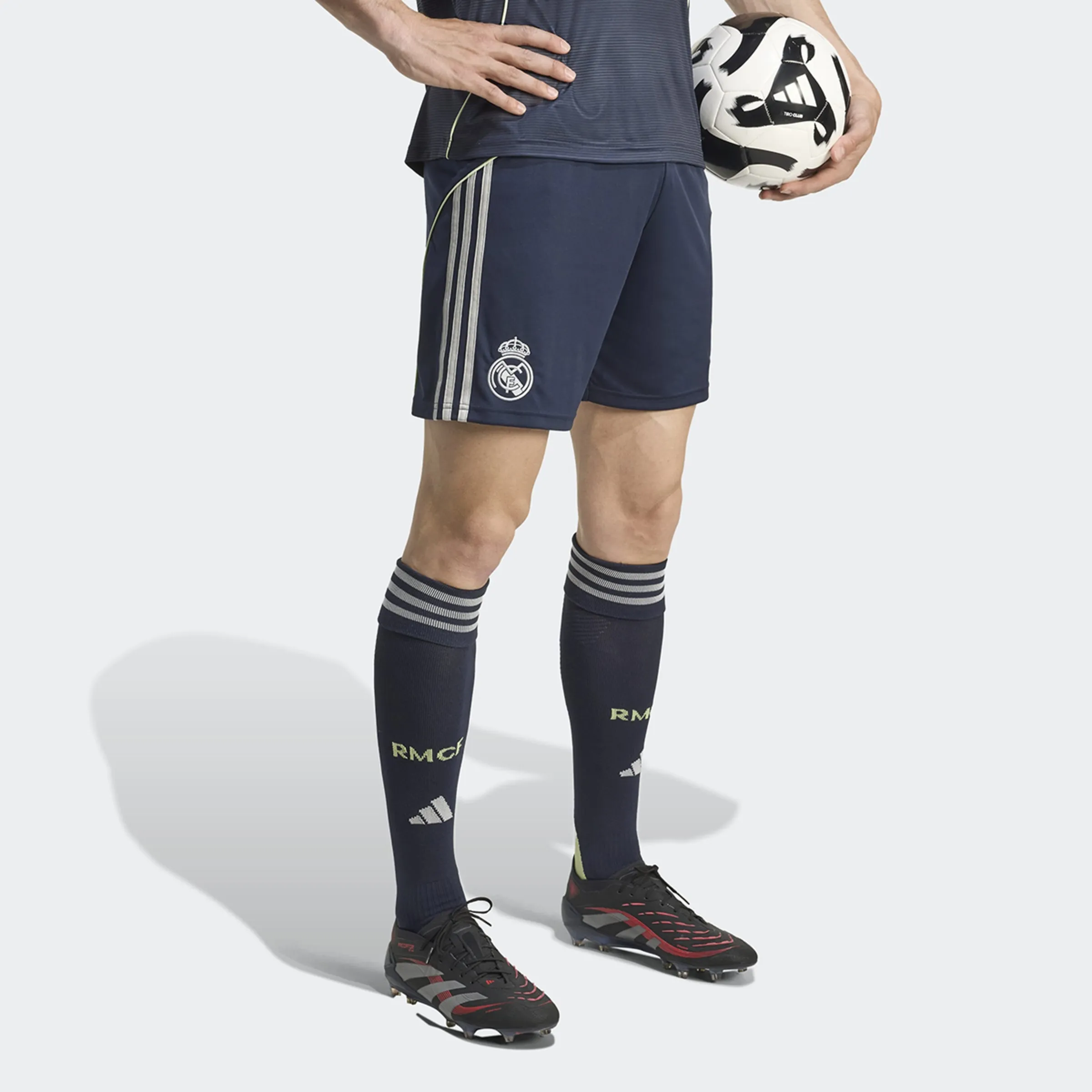 Шорты мужские гостевая форма Real Madrid 2025-2026 Adidas, синий — фото 3