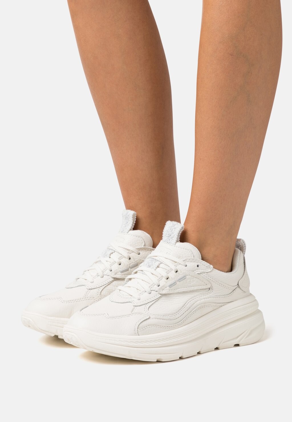 

Низкие кроссовки Ca1 UGG, белый