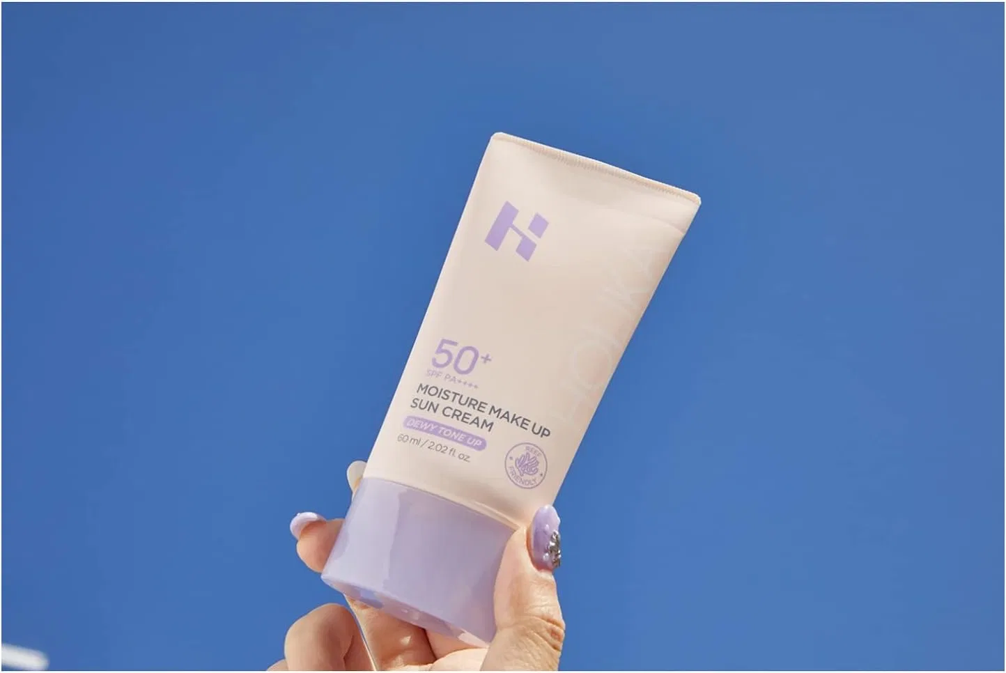 Солнцезащитный крем Holika Holika Makeup Sun Cream, 60 мл, розовый — фото 3