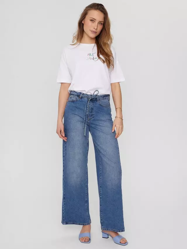 

Джинсы Numph Brooklyn, цвет medium blue