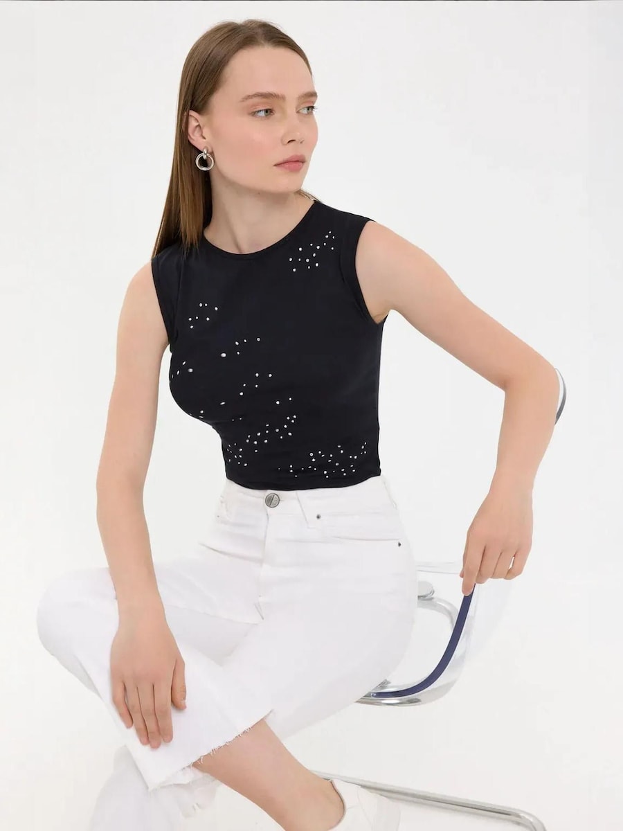 

Топ Hiccup, черный