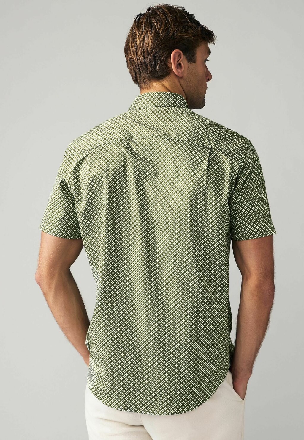 

Рубашка SHORT SLEEVE REGULAR FIT Next, зеленый