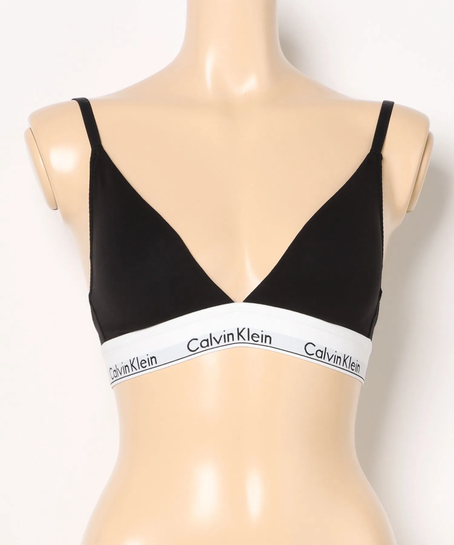 【Calvin Klein】Бюстгальтер QF5650E
