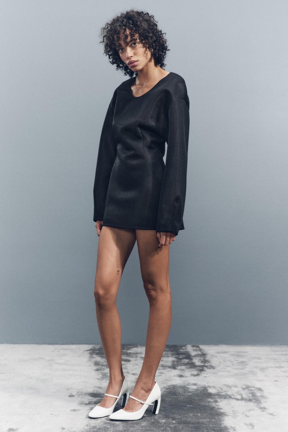 

Жесткий органзовый длинный топ ZARA, черный