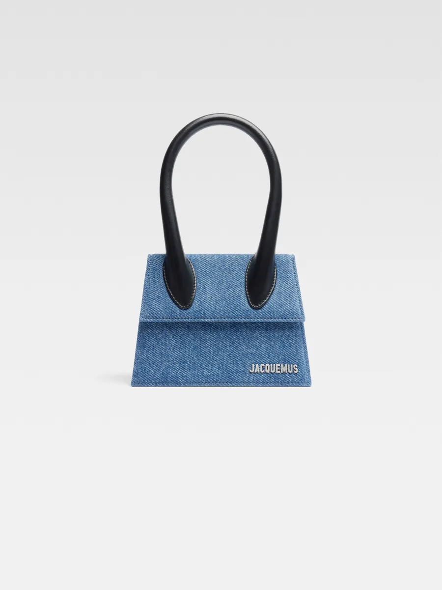 

Фирменная джинсовая сумочка Ле Чикито мойен Jacquemus, синий