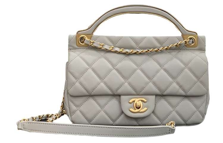 

CHANEL Кожаная сумка через плечо на молнии