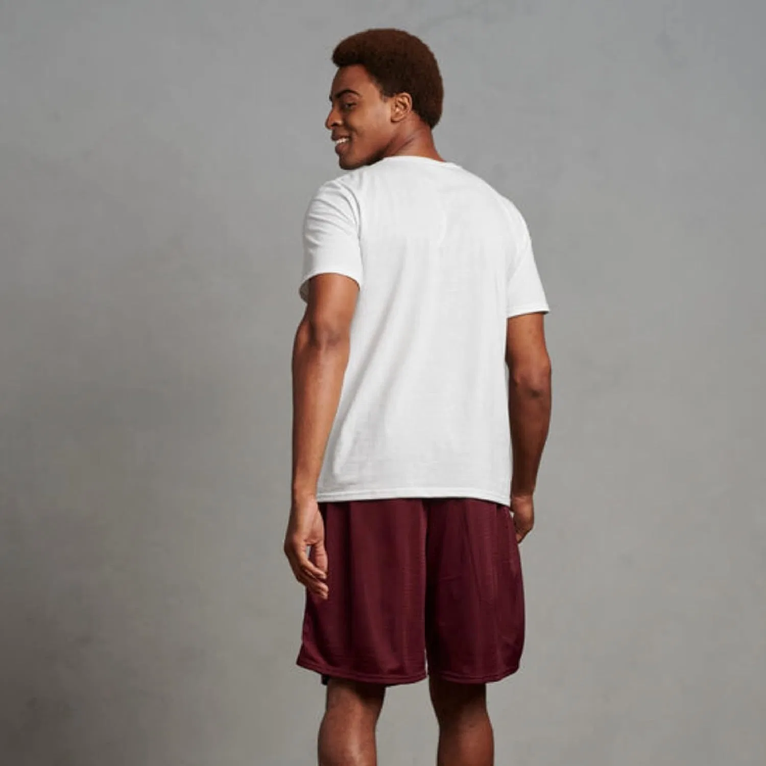Детские сетчатые шорты Russell Athletic Big Boys' Youth, бордовый — фото 3