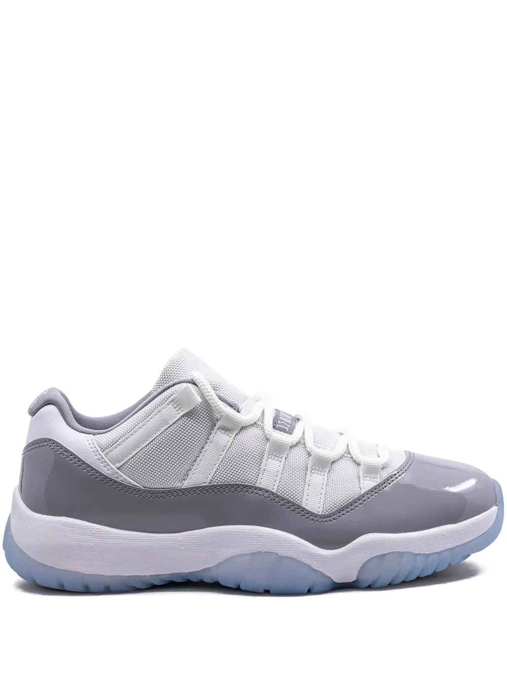 

Кроссовки Air Jordan 11 Low, белый
