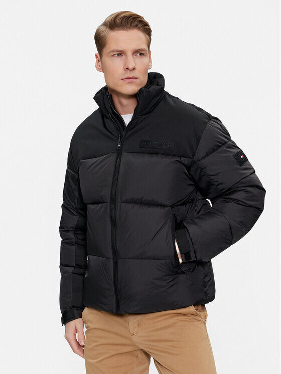 

Пуховик стандартного кроя Tommy Hilfiger, черный