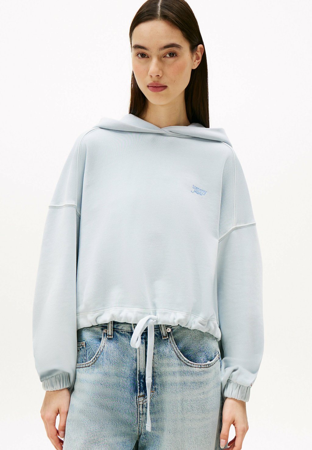 

Толстовка LOGO BOXY con cappuccio Tommy Jeans, светло-голубой