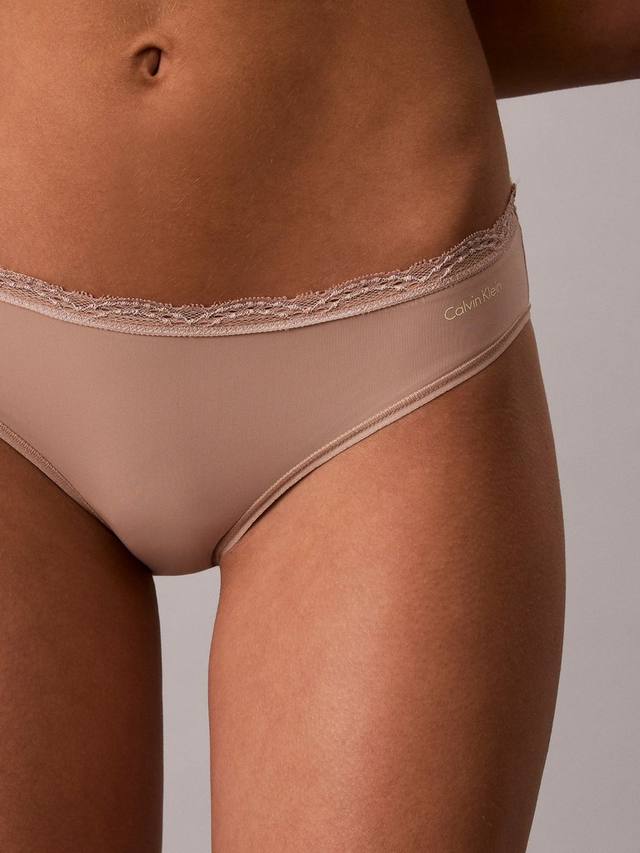 

Микрофибра стрейч бикини с кружевной отделкой Calvin Klein, Cedar