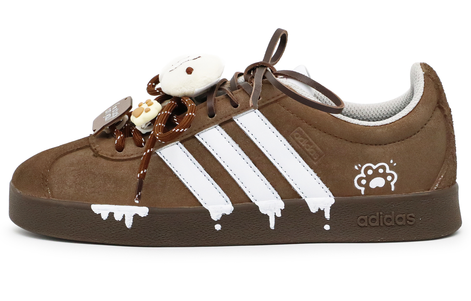 

Кроссовки vl court classic crow craft, cocoa cat coffee низкие немецкие армейские треники унисекс Adidas, коричневый