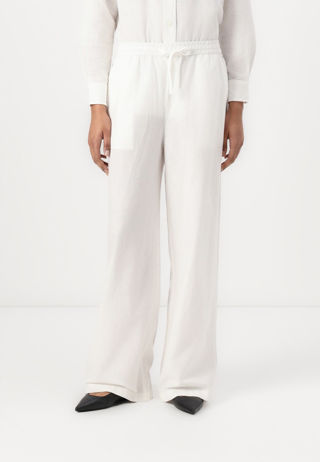 

Брюки PANT Tommy Jeans, слоновая кость