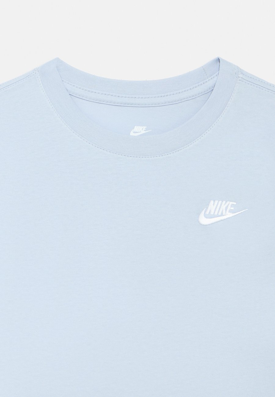 Футболка Nike Sportswear TEE FUTURA UNISEX, Ghost/Light Grey — фото 3