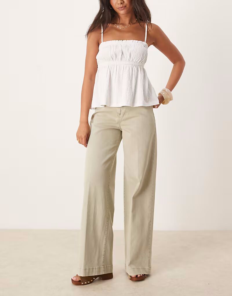 

Джинсы Mango прямого кроя свободного кроя цвета хаки