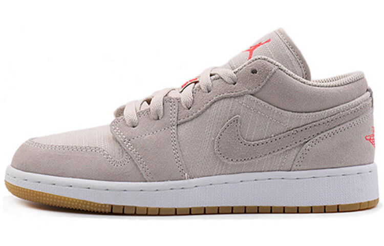 

Кроссовки Jordan 1 Low BG Desert Sand