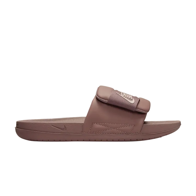 Кроссовки Nike Wmns Offcourt Adjust Slide, фиолетовый