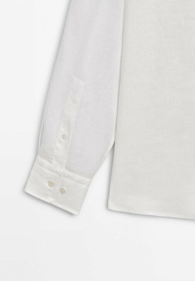 

Рубашка Slim-Textured Massimo Dutti, белая